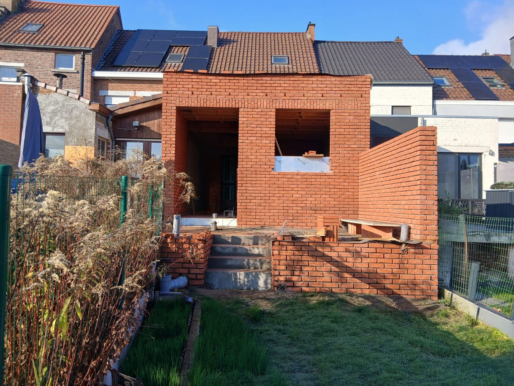 Woonuitbreiding rijwoning door bijbouw